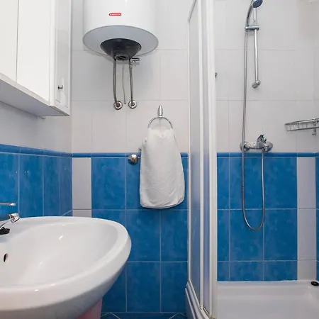 Apartamento With Terrace And Pool Molunat